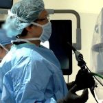 Aaron Potretzke, MD doing surgery, kidney stones